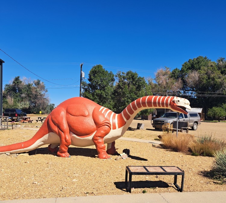 great-plains-dinosaur-museum-photo